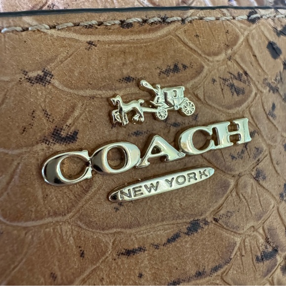 NWT COACH Minetta Leather Print‎ Crossbody Purse w/Gold Hardware - Picture 15 of 15